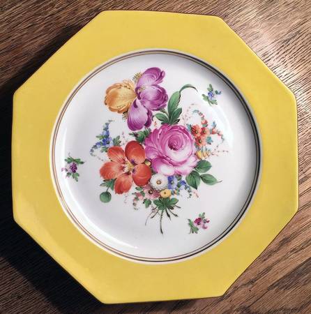 HLW5 Luncheon Plate
