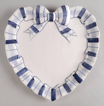 Blue Plaid Border Heart Shaped Tray
