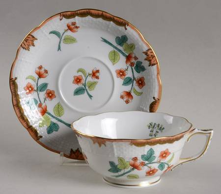 Livia (WBOS) Footed Cup & Saucer Set