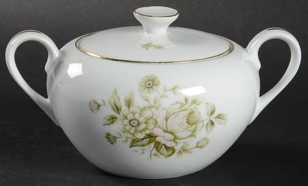 Rhine-Coupe Sugar Bowl & Lid