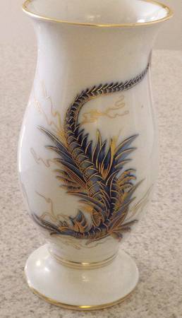02008 7" Vase