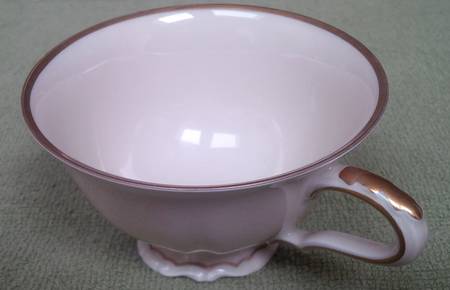 5594 Footed Cup