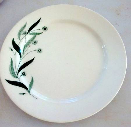 Green Field Dinner Plate