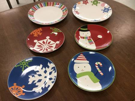 Sleddin Hill Dinner Plate