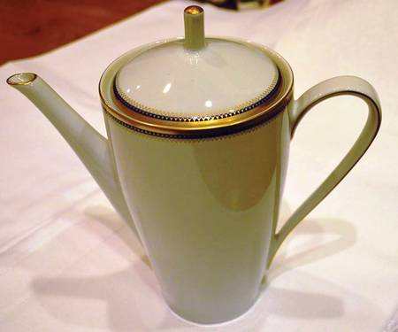 2538 Coffee Pot & Lid