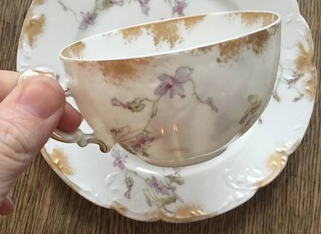 Schleiger 443-4 Flat Cup & Saucer Set