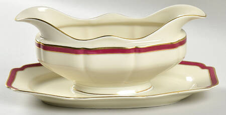 15504 Gravy Boat with Attached Underplate