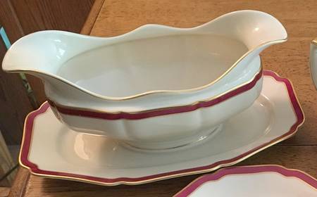 15504 Gravy Boat & Underplate