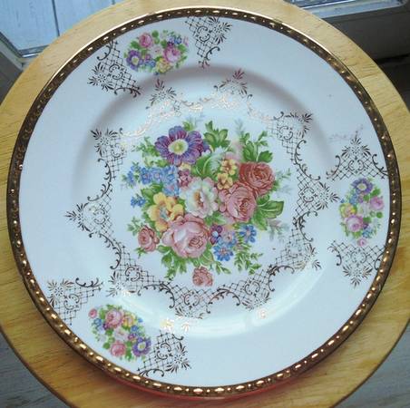 HMU19 by Hampton China