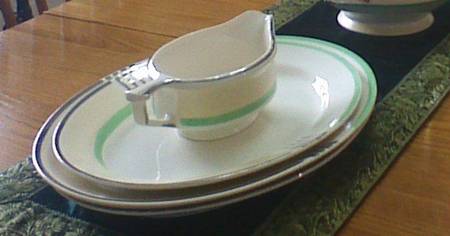 HKI19 16" Oval Serving Platter