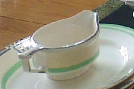 HKI19 Gravy Boat