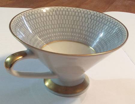 1758 Footed Cup