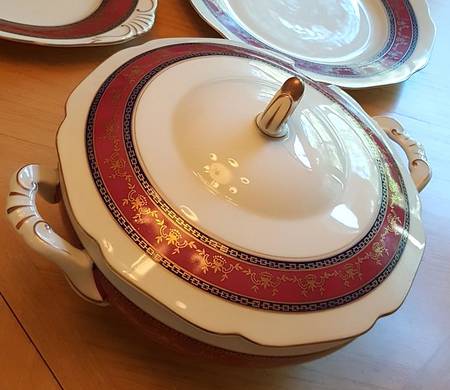 HCZ223 Round Covered Vegetable