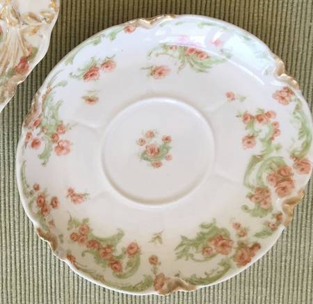 H5076 Saucer