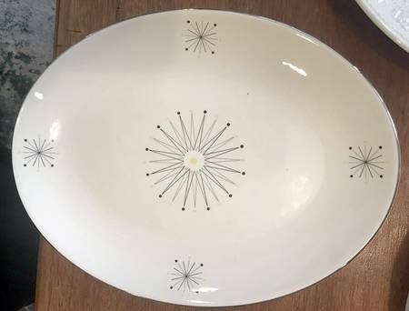 Ry239 11" Oval Serving Platter