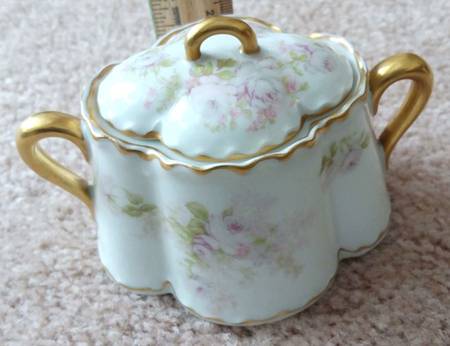 22313 Sugar Bowl & Lid