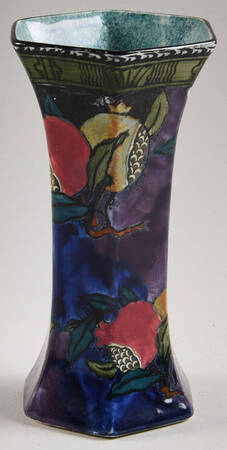 Pomegranate 6" Bud Vase