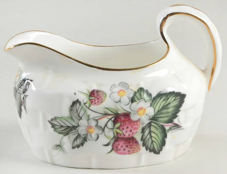 C256 Strawberry Basket Creamer Only