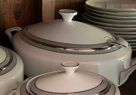 05355 Tureen &  Lid