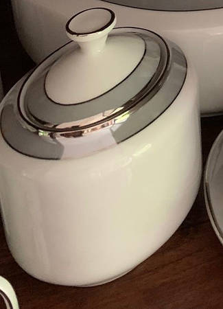 05355 Sugar Bowl & Lid