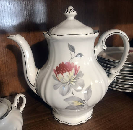 Alsace Coffee Pot & Lid