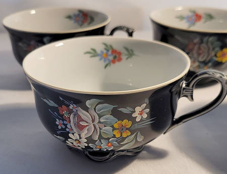 Tirol Footed Cup