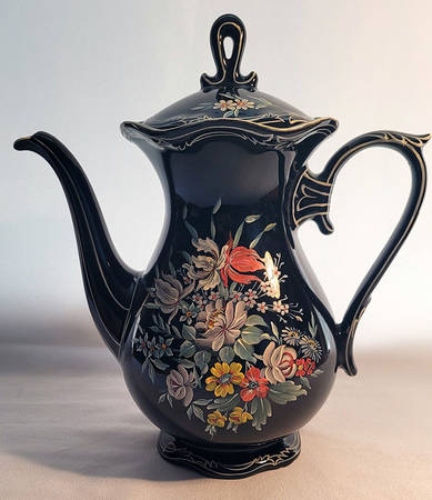 Tirol Coffee Pot & Lid
