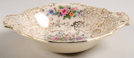 4701 7" Sweet Meat Dish by Hollinshead & Kirkham