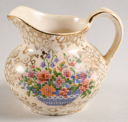 4701 Creamer