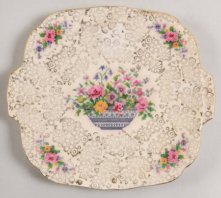 4701 Handled Cake Plate by Hollinshead & Kirkham