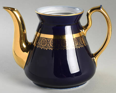 Teapots By Hall (Non-Pattern) Philadelphia Teapot No Lid