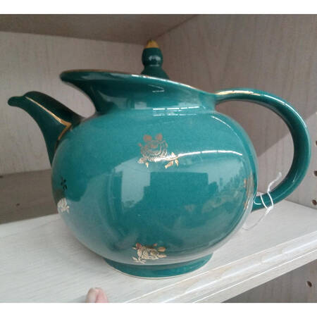 Teapots By Hall (Non-Pattern) Windshield Teapot & Lid