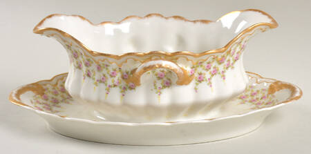 H6004 Gravy Boat with Attached Underplate
