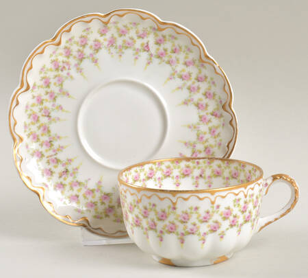 H6004 Flat Cup & Saucer Set