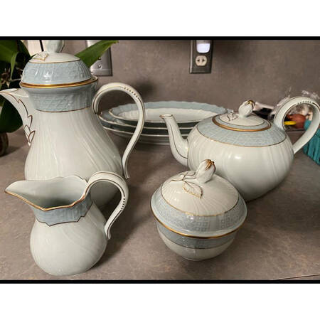 Seladon Coffee Pot & Lid