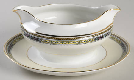 11648 Gravy Boat with Attached Underplate