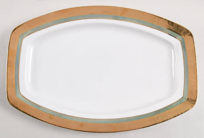 HUT2492 15" Oval Serving Platter
