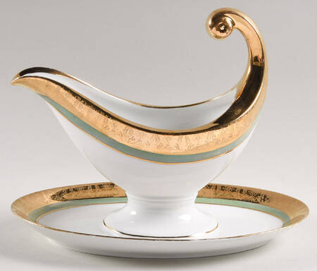 HUT2492 Gravy Boat with Attached Underplate