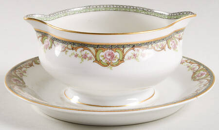 Schleiger 614-2 Gravy Boat with Attached Underplate