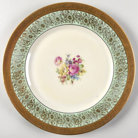 6304 (Floral, Green Rim)` by Heinrich - H&amp;C