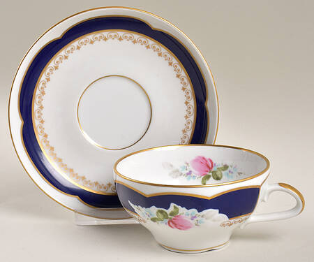 HEP119 Flat Cup & Saucer Set
