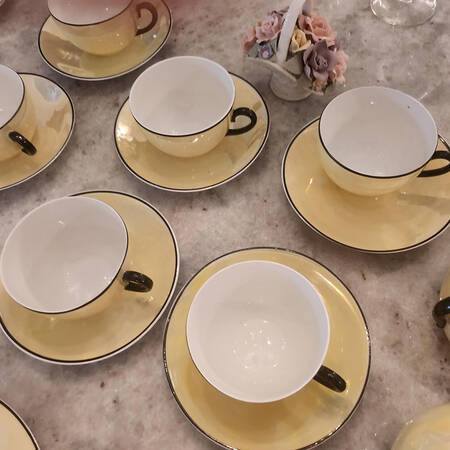 HEJ206 Flat Cup & Saucer Set