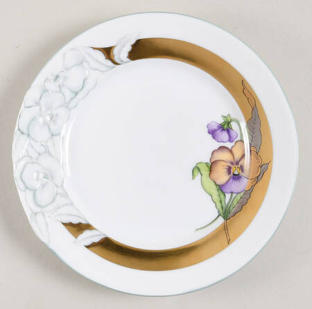 HER91 Bread & Butter Plate