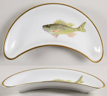 HC1625 Crescent Salad Plate
