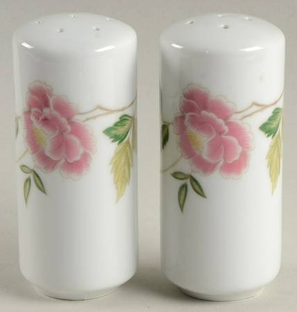 Columbine Salt & Pepper Set