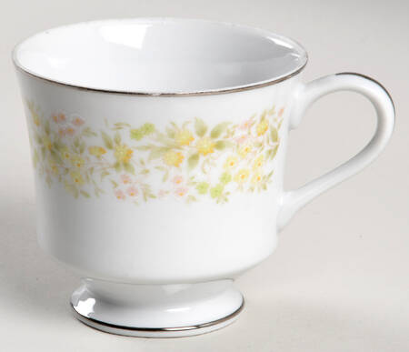 Rosette Footed Cup