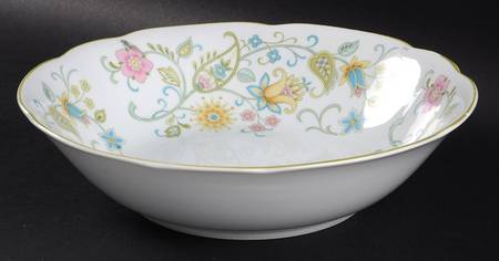 Tapestry 9" Round Vegetable Bowl