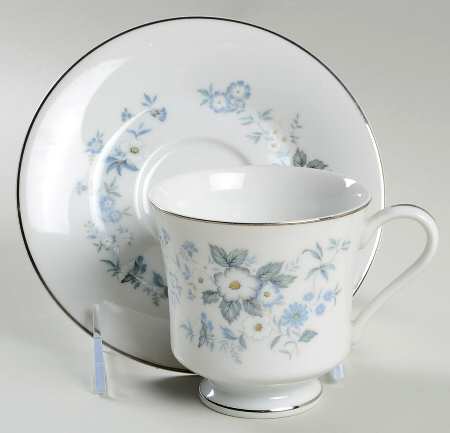 Footed Cup & Saucer Set