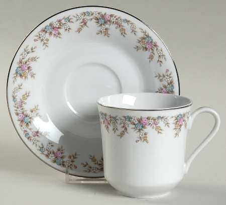 Kensington Flat Cup & Saucer Set