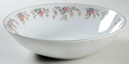 Kensington 9" Round Vegetable Bowl